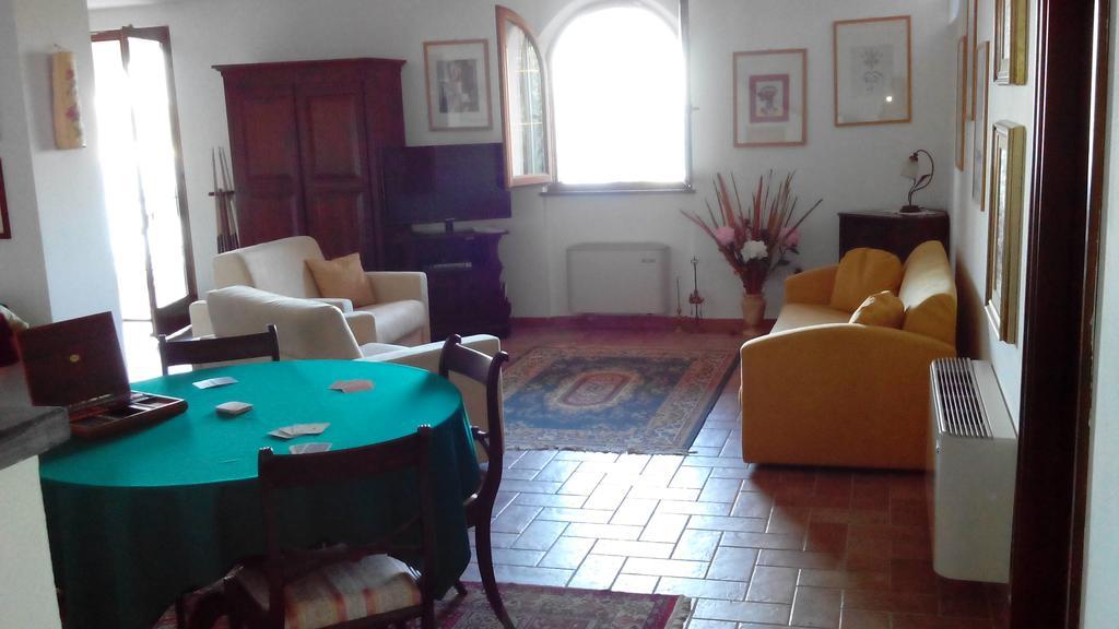 Villa Il Pettirosso Ла-Спеція Номер фото